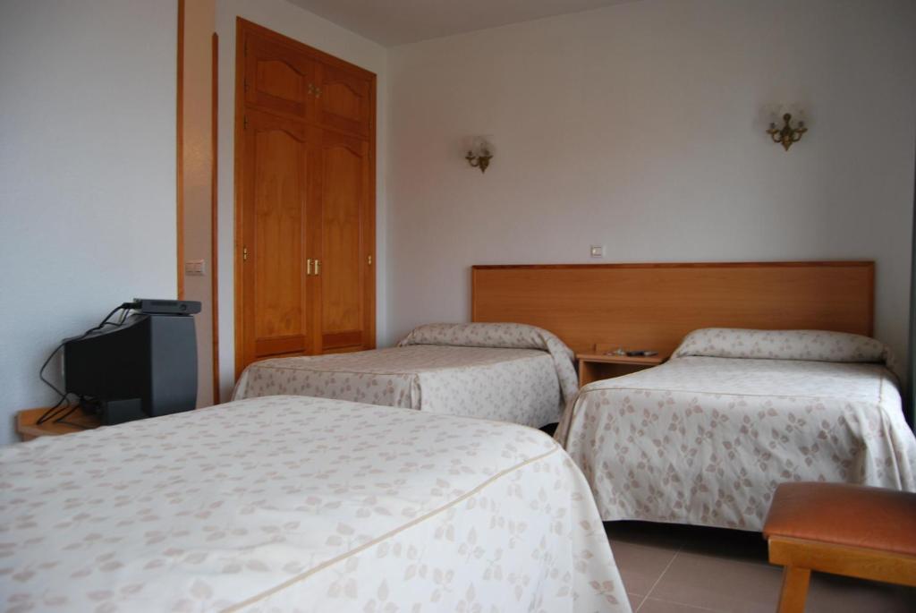 Hostal Cazalegas Δωμάτιο φωτογραφία