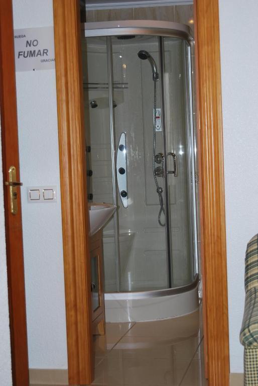 Hostal Cazalegas Δωμάτιο φωτογραφία